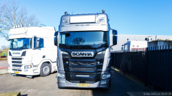 20260329-Tom-Holding-00091